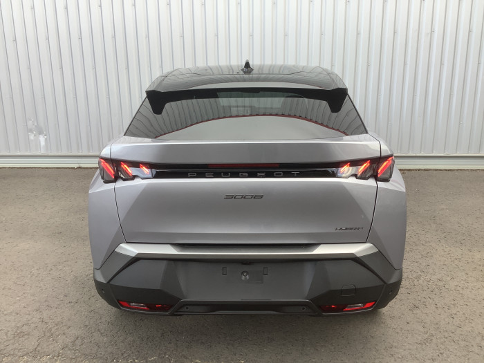 Peugeot 3008 Nouveau Hybrid 145 e-DCS6 GT