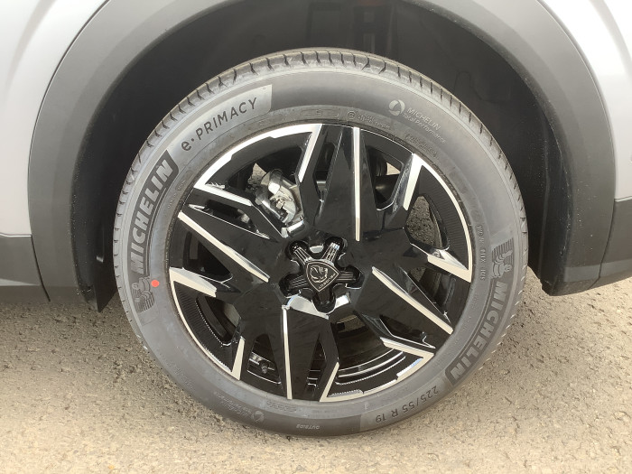 Peugeot 3008 Nouveau Hybrid 145 e-DCS6 GT