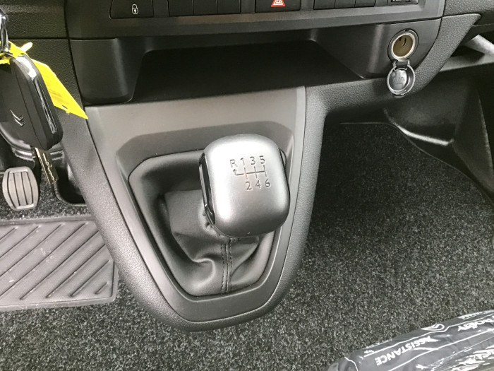 Citroën JUMPY CABINE APPROFONDIE CAB M BLUEHDI 145 BVM6