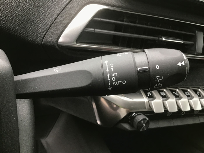 Peugeot 3008 BlueHDi 130ch S&S BVM6 Allure
