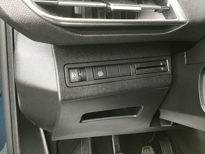 Peugeot 3008 BlueHDi 130ch S&S BVM6 Allure