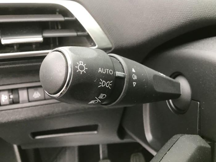 Peugeot 3008 BlueHDi 130ch S&S BVM6 Allure