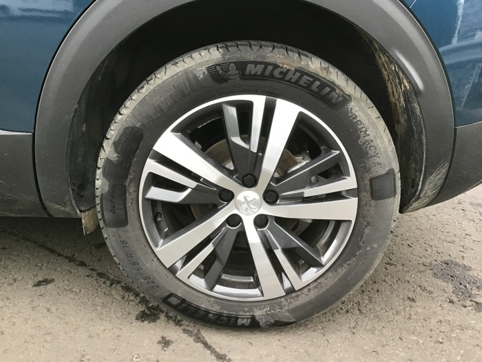 Peugeot 3008 BlueHDi 130ch S&S BVM6 Allure