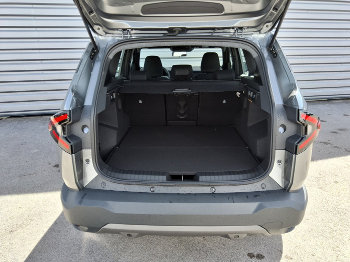 Dacia BIGSTER Mild Hybrid 140 Expression