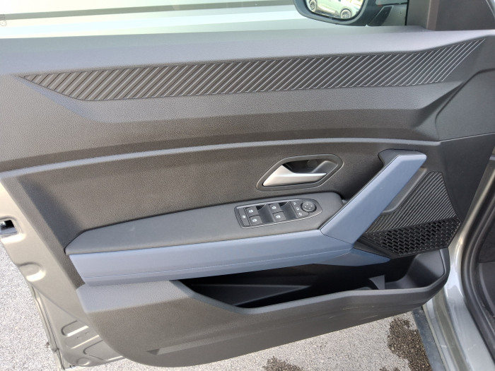 Dacia BIGSTER Mild Hybrid 140 Expression