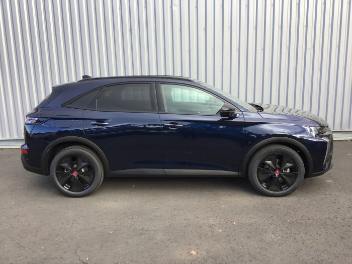DS DS 7 Nouveau BlueHDi 130 EAT8 Performance Line