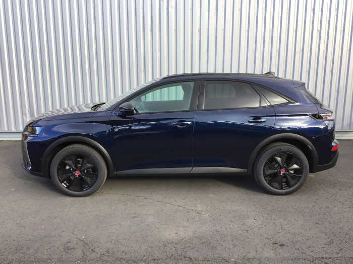 DS DS 7 Nouveau BlueHDi 130 EAT8 Performance Line