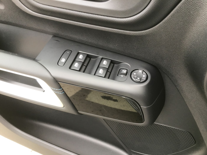 Citroën C5 AIRCROSS Hybride 136 e-DCS6 Plus