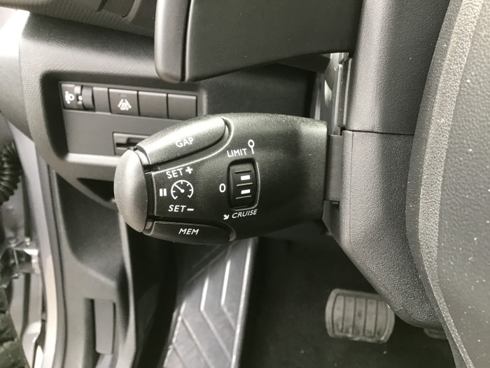 Citroën C5 AIRCROSS Hybride 136 e-DCS6 Plus
