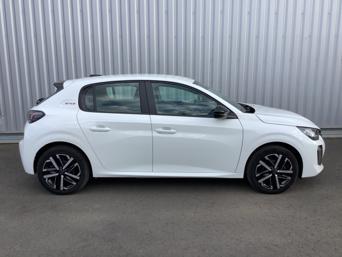 Peugeot 208 ELECTRIQUE Nouveau 136 ch 50 kWh Style