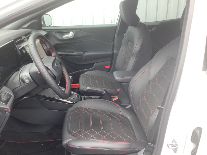 Ford PUMA Nouveau 1.0 EcoBoost 125 ch mHEV S&S BVM6 ST-Line X