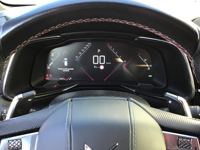 DS DS7 CROSSBACK BlueHDi 130 EAT8 Performance Line+