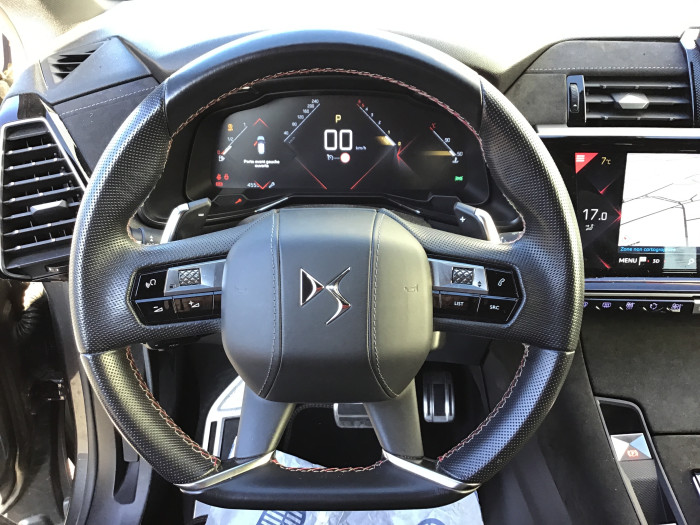 DS DS7 CROSSBACK BlueHDi 130 EAT8 Performance Line+