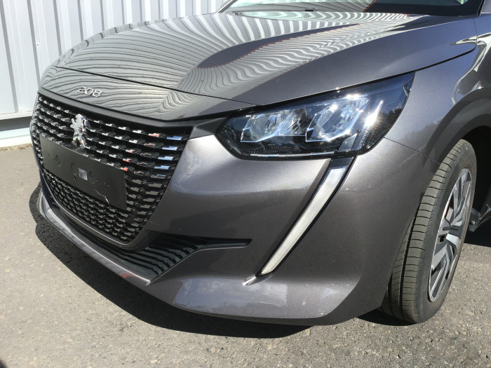 Peugeot 208 PureTech 100 S&S BVM6 Active