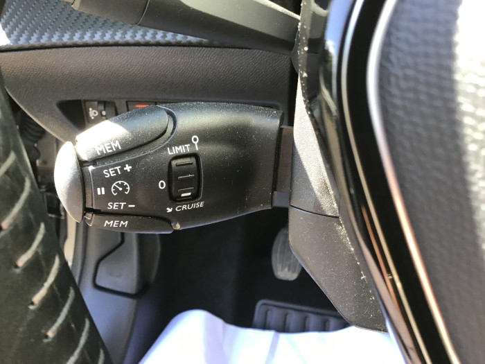 Peugeot 208 PureTech 100 S&S BVM6 Active