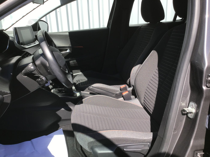 Peugeot 208 PureTech 100 S&S BVM6 Active