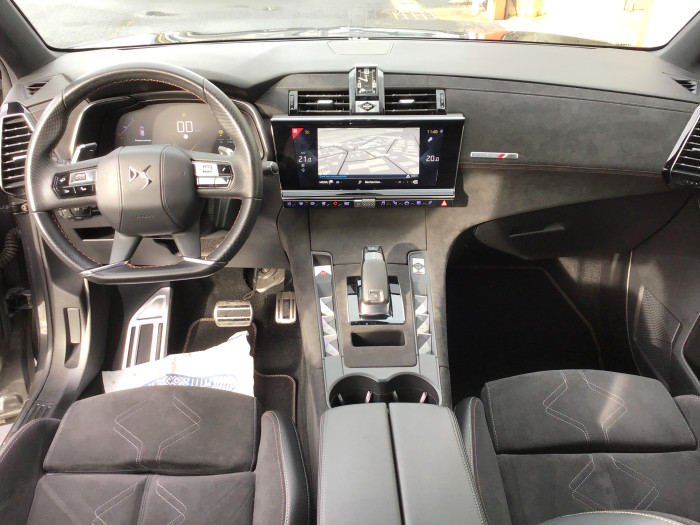 DS DS7 CROSSBACK BlueHDi 130 EAT8 Performance Line+
