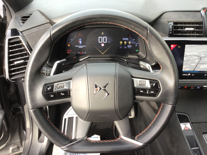 DS DS7 CROSSBACK BlueHDi 130 EAT8 Performance Line+