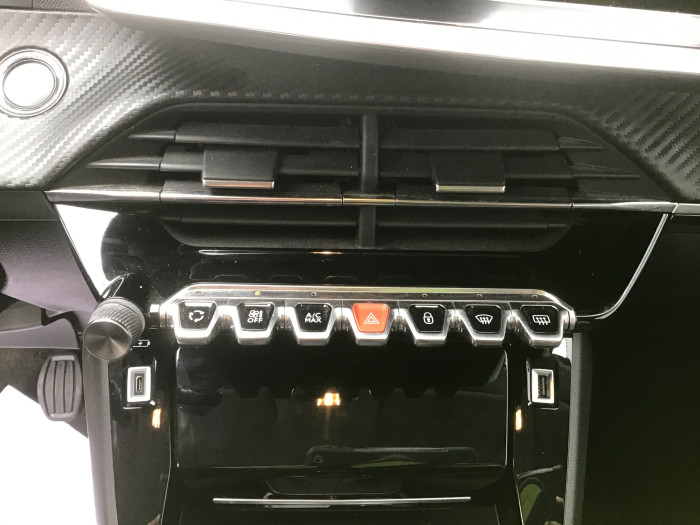 Peugeot 208 PureTech 100 S&S BVM6 Allure