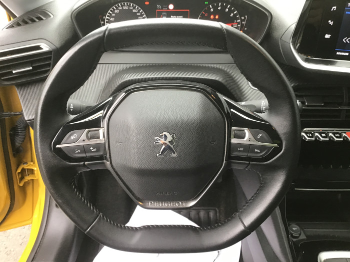 Peugeot 208 PureTech 100 S&S BVM6 Allure
