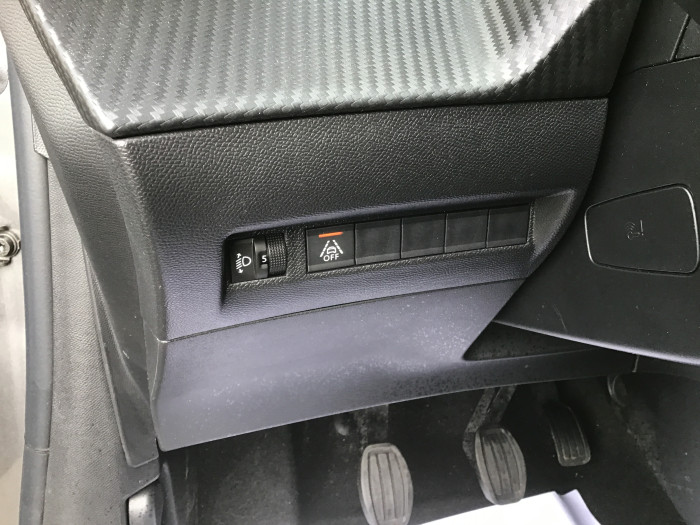 Peugeot 208 PureTech 100 S&S BVM6 Allure Pack
