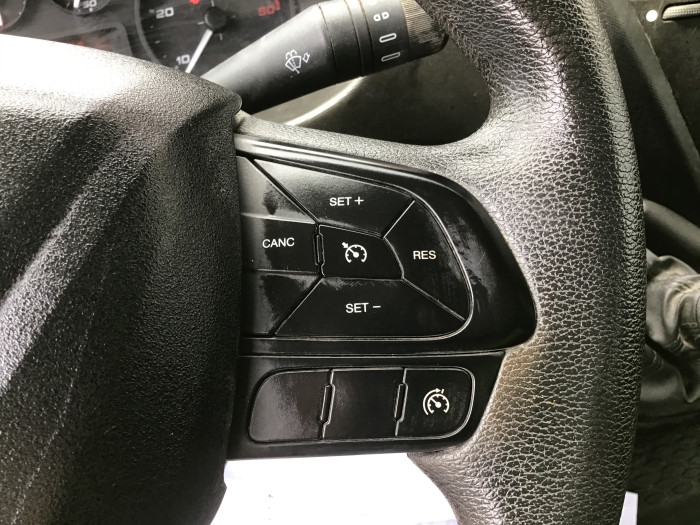 IVECO DAILY CHASSIS CABINE CAB 35 C 14 EMP 3450 QUAD-LEAF BVM6