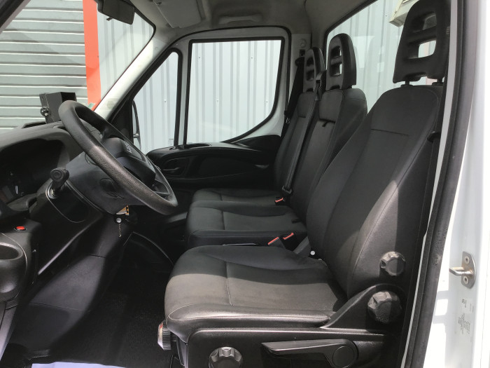 IVECO DAILY CHASSIS CABINE CAB 35 C 14 EMP 3450 QUAD-LEAF BVM6