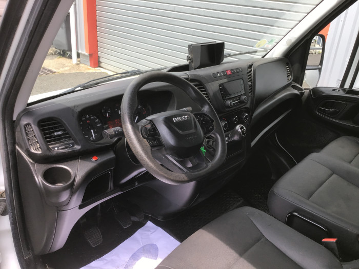 IVECO DAILY CHASSIS CABINE CAB 35 C 14 EMP 3450 QUAD-LEAF BVM6