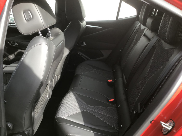 DS DS 4 Nouvelle PureTech 130 EAT8 Trocadero