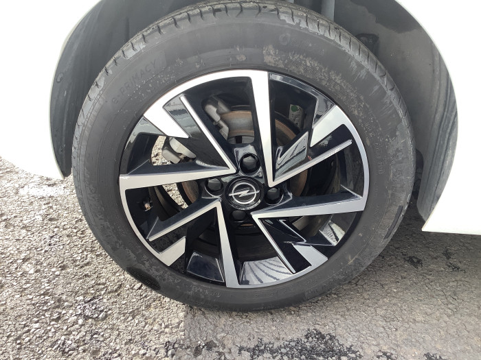 Opel CORSA Nouvelle 1.2 Turbo 100 ch GS