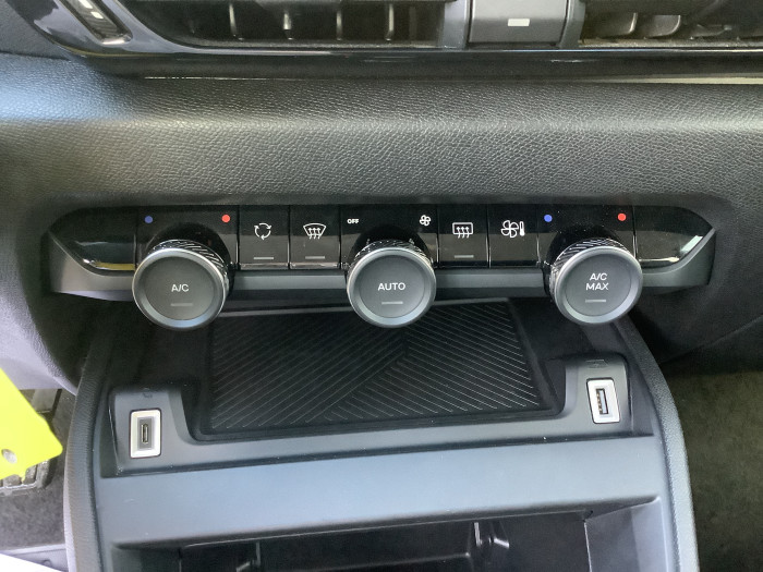 Citroën C4 Nouveau Hybride 100 e-DCS6 You