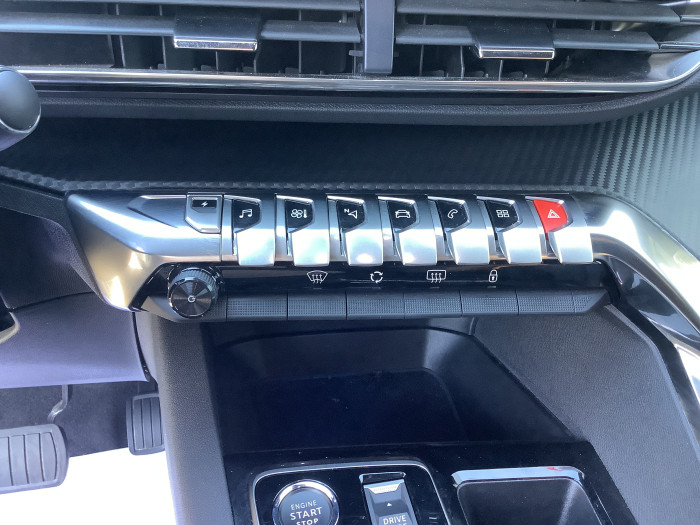 Peugeot 3008 Hybrid 180 e-EAT8 Allure Pack