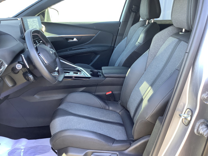 Peugeot 3008 Hybrid 180 e-EAT8 Allure Pack