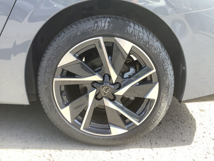 Peugeot 308 SW Hybrid 145 e-DCS6 Allure