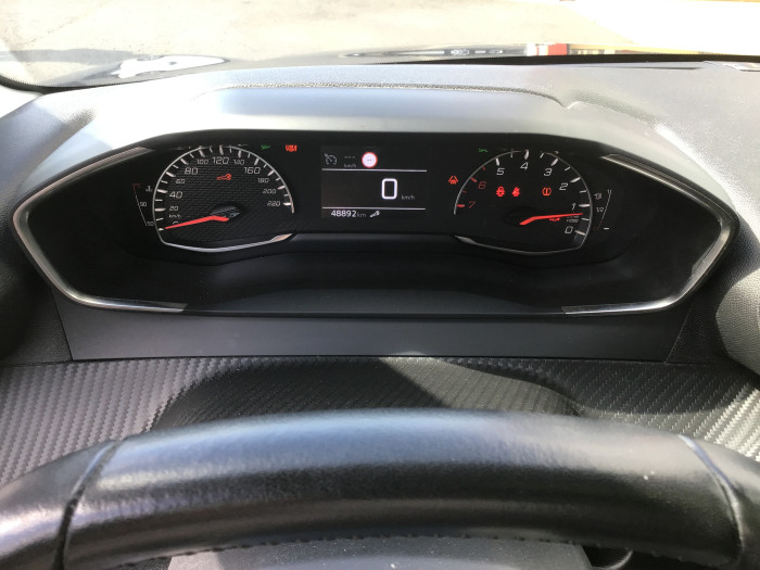 Peugeot 208 PureTech 100 S&S BVM6 Active