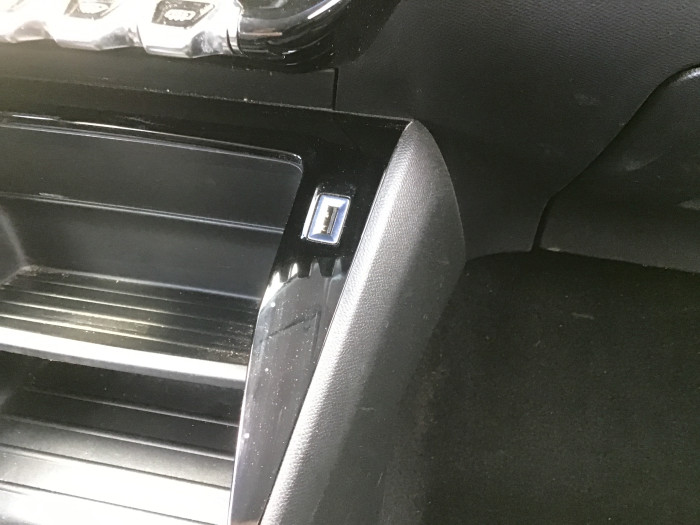 Peugeot 208 PureTech 100 S&S BVM6 Active