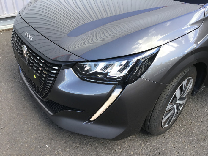 Peugeot 208 PureTech 100 S&S BVM6 Active