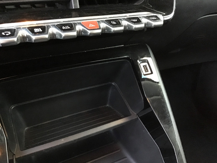 Peugeot 208 BlueHDi 100 S&S BVM6 Active Pack