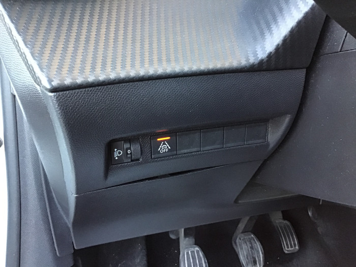 Peugeot 208 BlueHDi 100 S&S BVM6 Active Pack