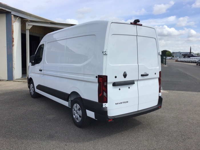 Renault MASTER FOURGON Nouveau FGN TRAC 3T5 L2H2 BLUE DCI 150 EXTRA
