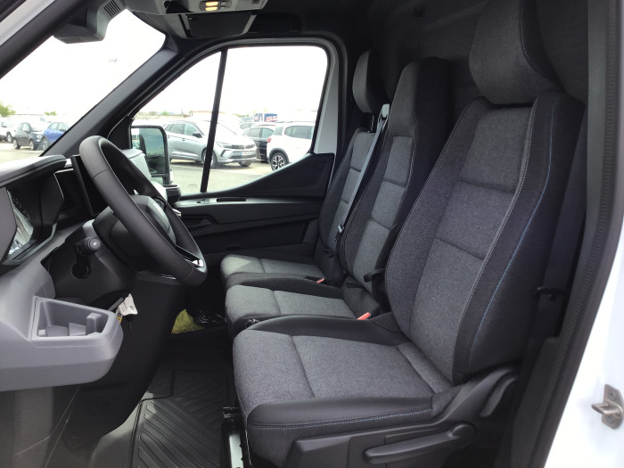 Renault MASTER FOURGON Nouveau FGN TRAC 3T5 L2H2 BLUE DCI 150 EXTRA