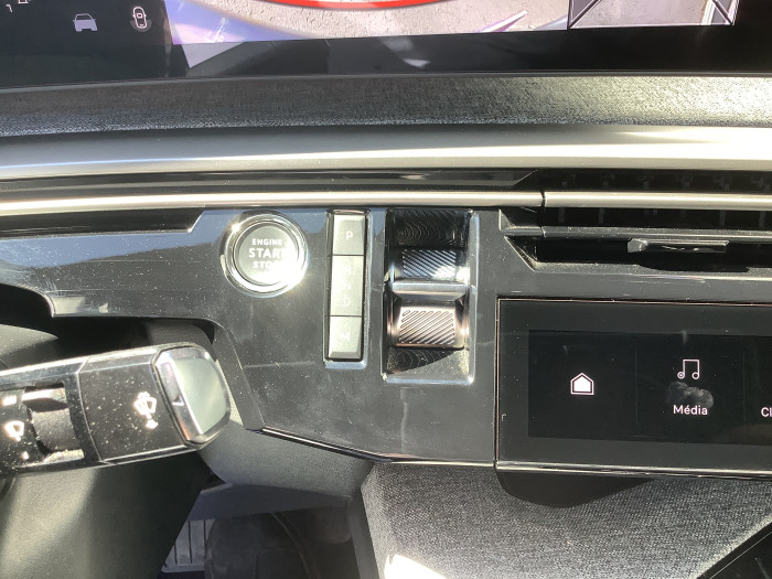 Peugeot 3008 Nouveau Hybrid 136 e-DCS6 Allure