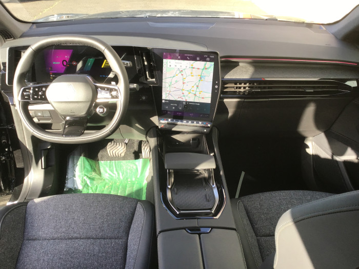 Renault RAFALE Nouveau E-Tech full hybrid 200ch Techno
