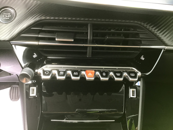 Peugeot 2008 PureTech 130 S&S BVM6 Allure Pack