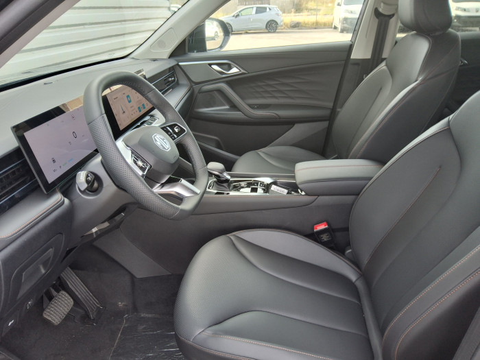 MG EHS Nouveau 1.5 Hybrid+ 224 ch Luxury