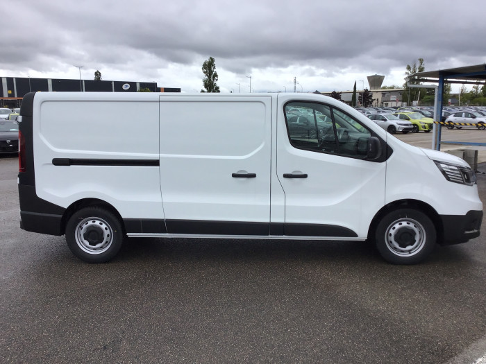 Renault TRAFIC FOURGON Nouveau FGN L2H1 3T BLUE DCI 170 GSR2 ADVANCE