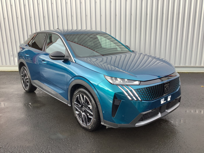 Peugeot 3008 Nouveau Hybrid 145 e-DCS6 Allure