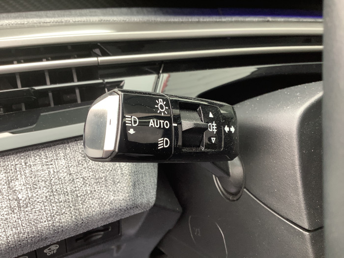 Peugeot 3008 Nouveau Hybrid 145 e-DCS6 Allure