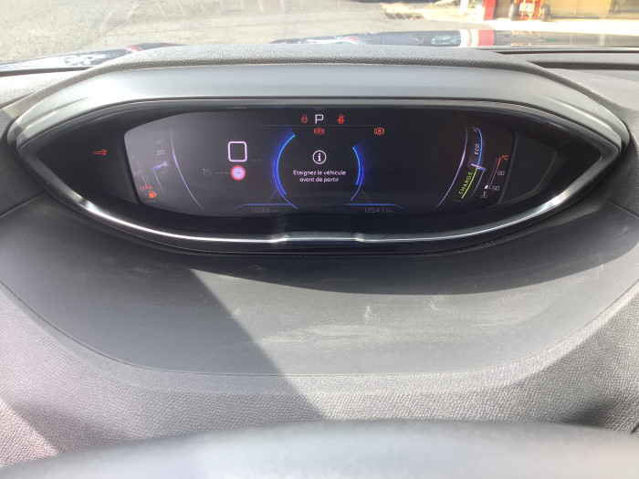 Peugeot 3008 Hybrid 136 e-DCS6 Allure Pack