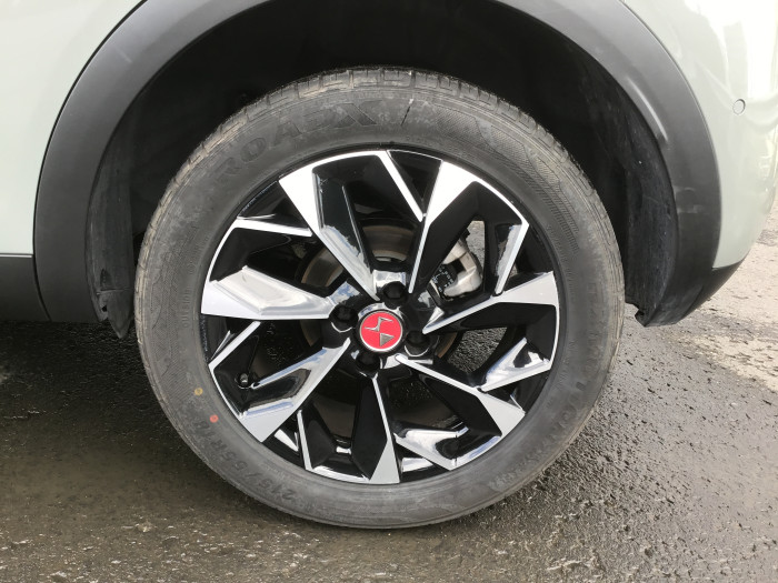 DS DS 3 Nouveau DS3 PureTech 130 EAT8 Performance Line+